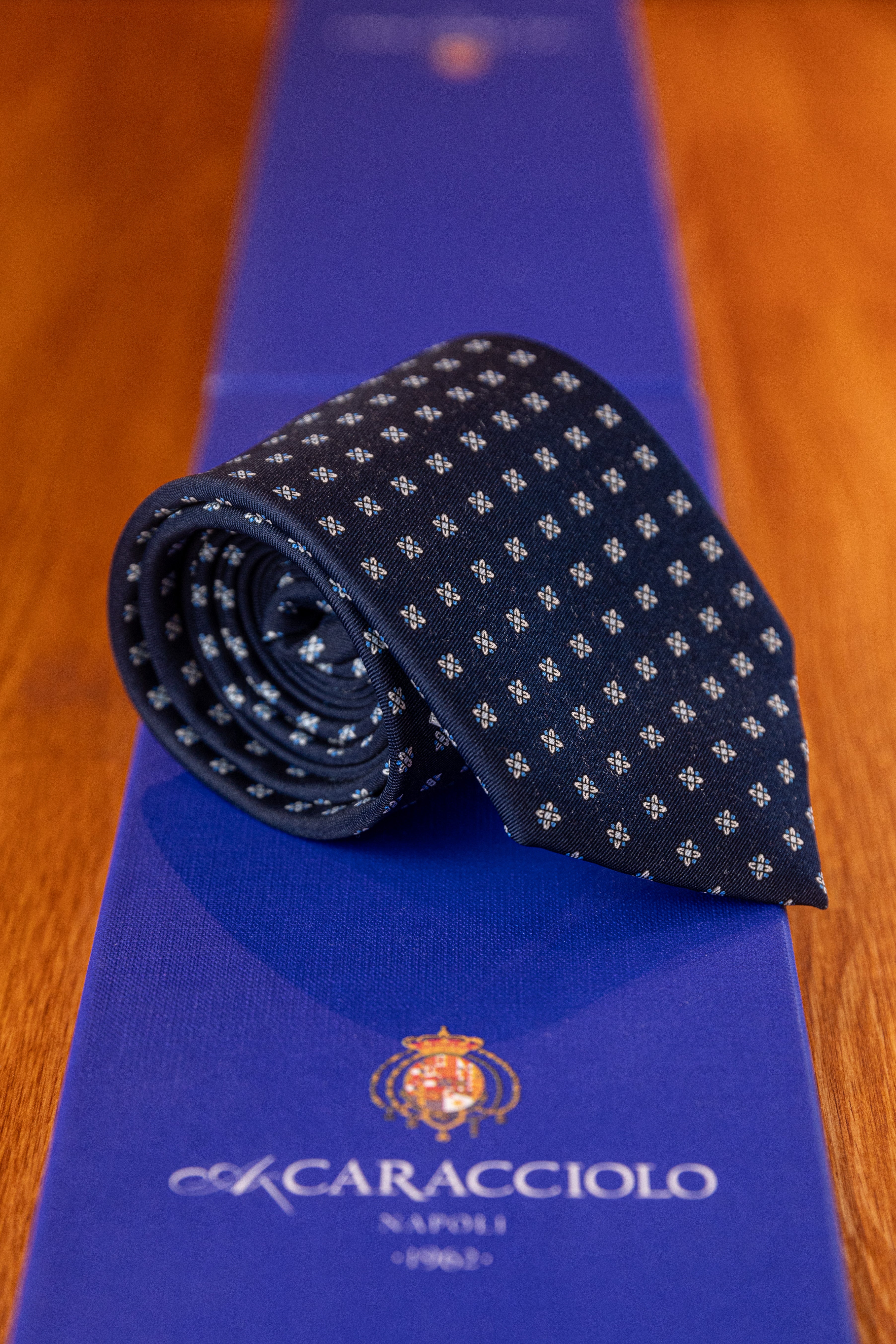Krawat Caracciolo Navy Flowers 2