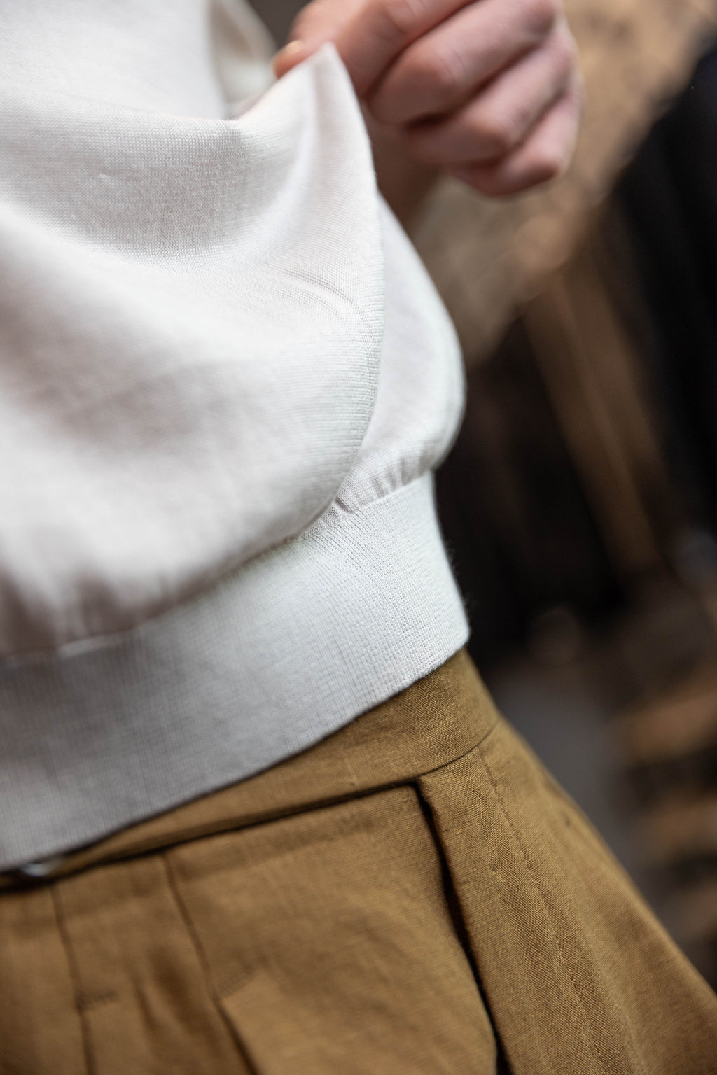 Beżowy Round Neck