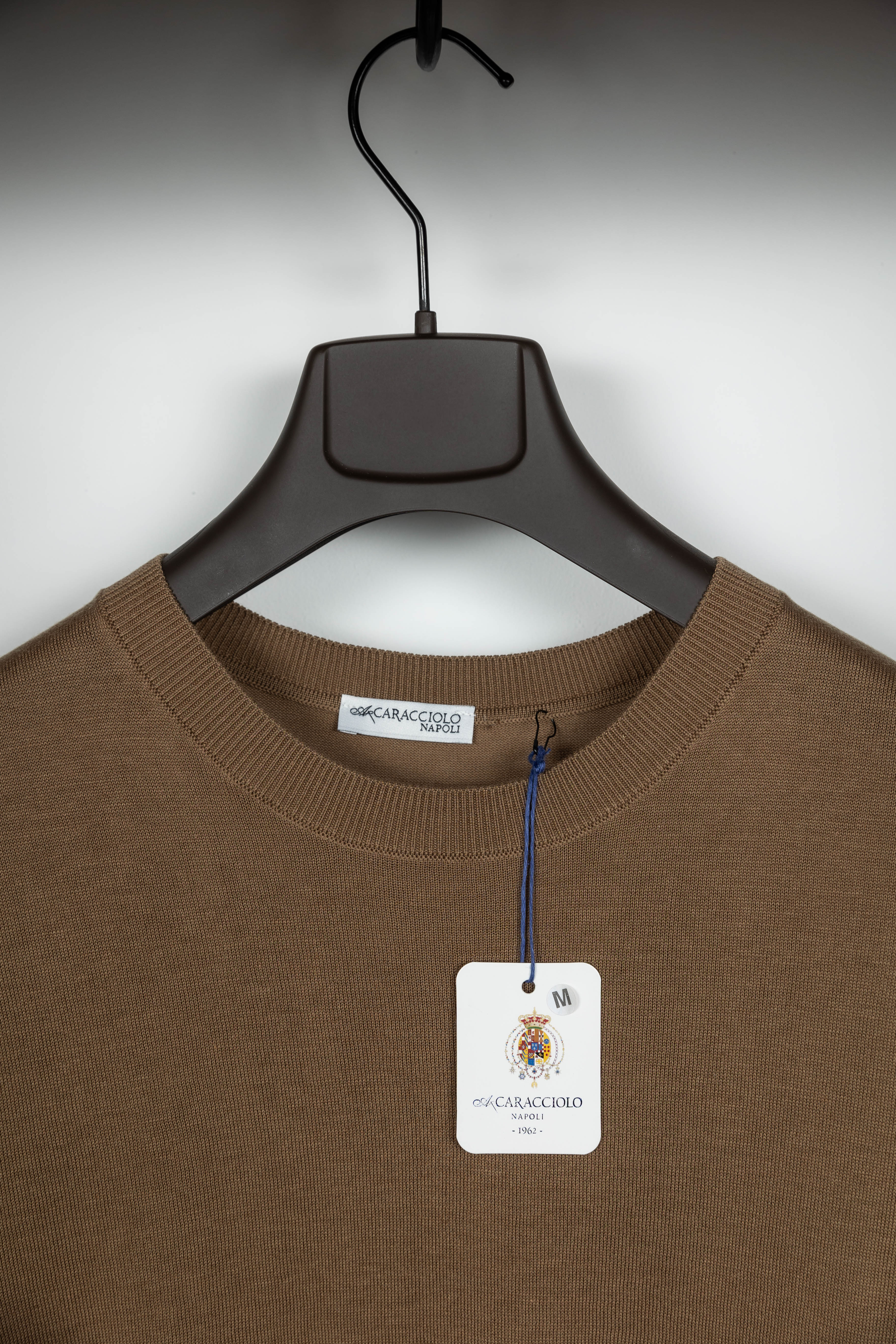 Round Neck Fango