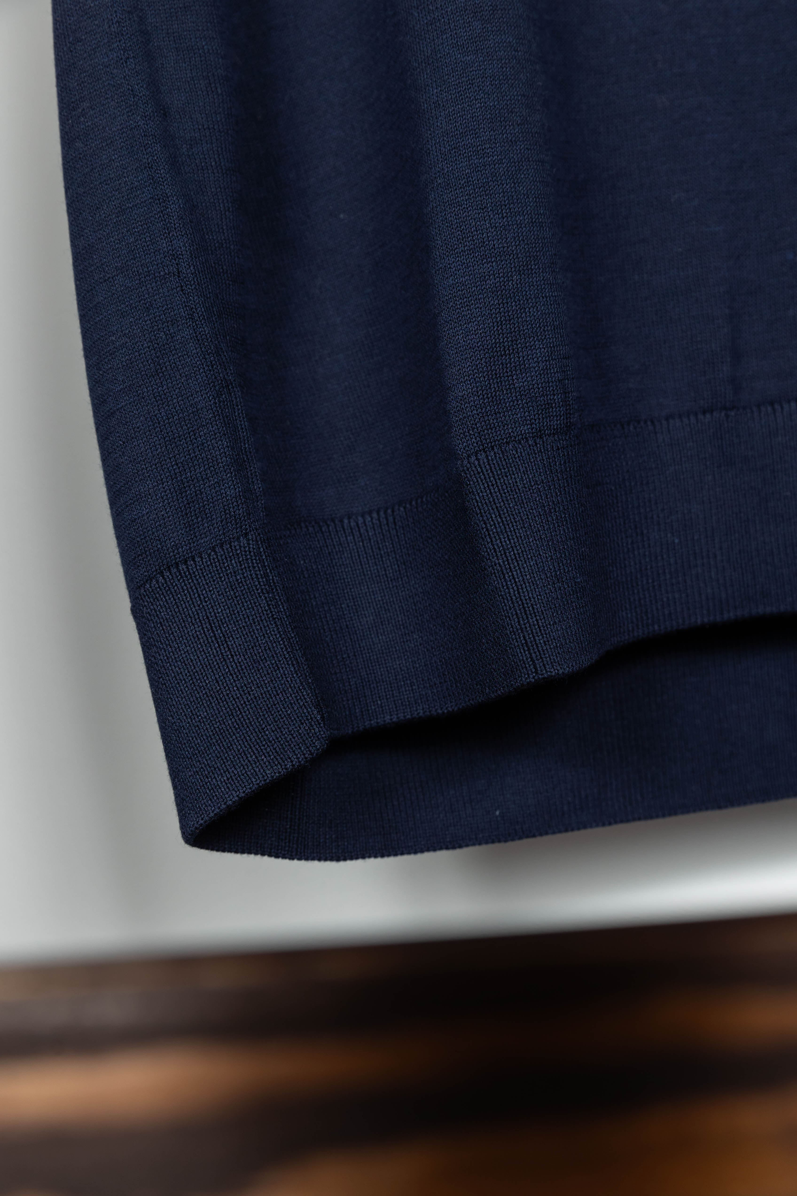 Granatowy Round Neck