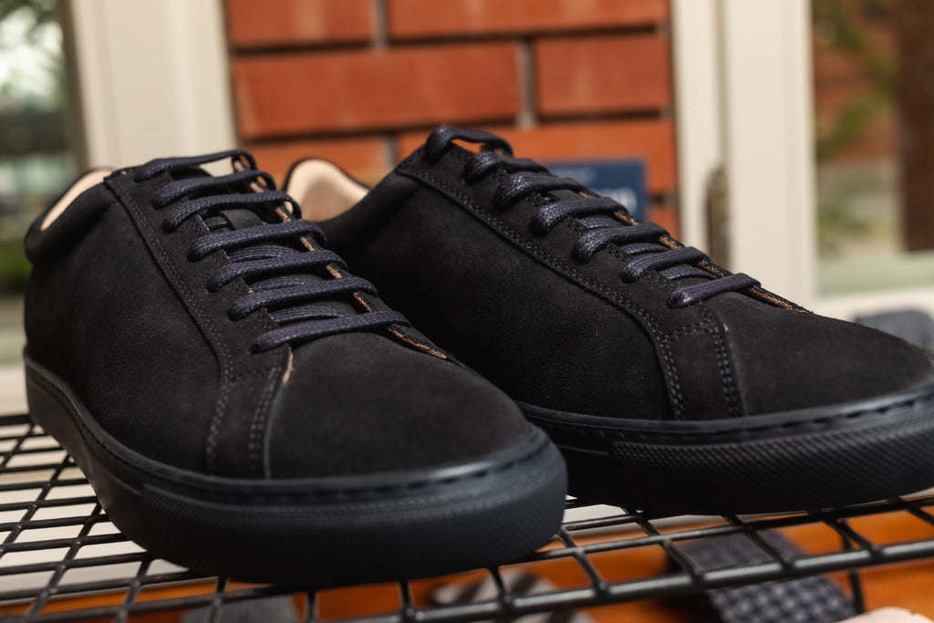 Sneakersy Suitsupply Granatowy Zamsz