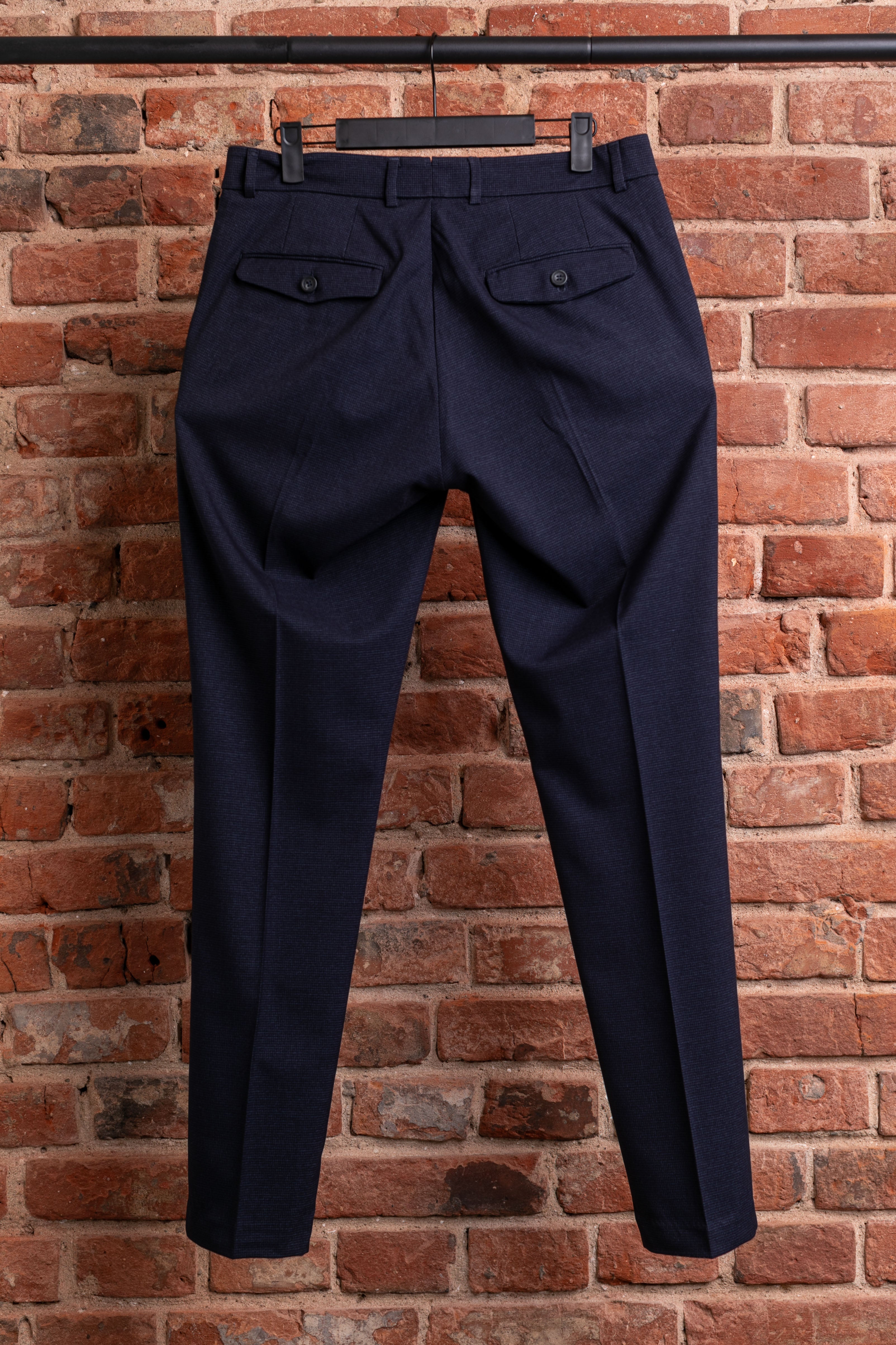 Spodnie Caracciolo Navy Pleated Matowa Flanela
