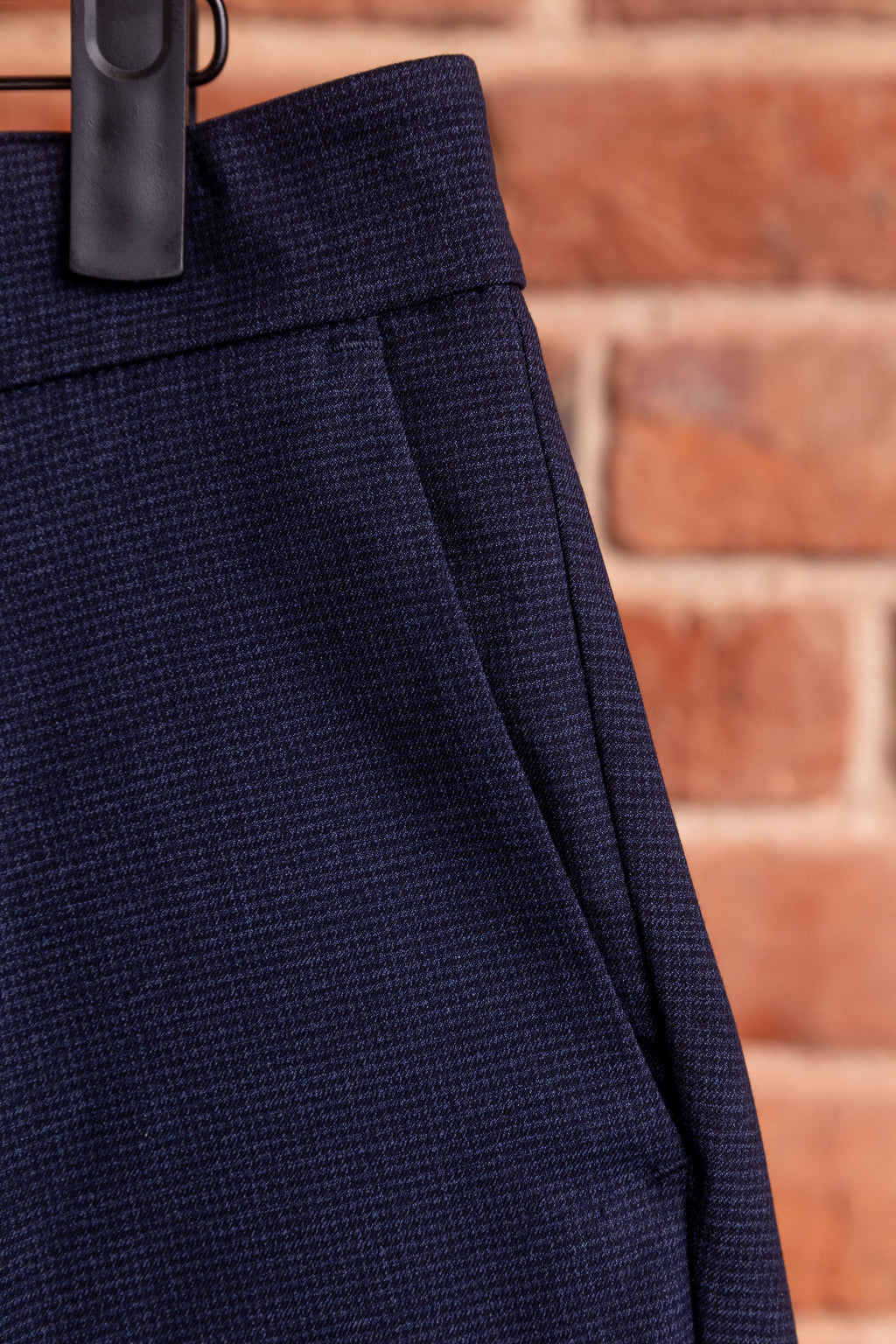 Spodnie Caracciolo Navy Pleated Matowa Flanela