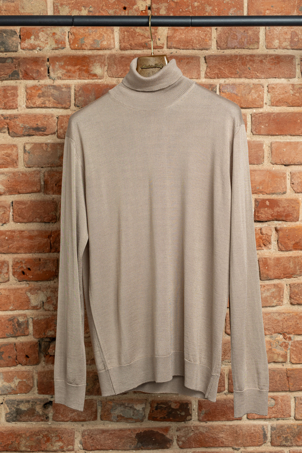 Sweter z Golfem Camelowy - Wełna Merino + Jedwab