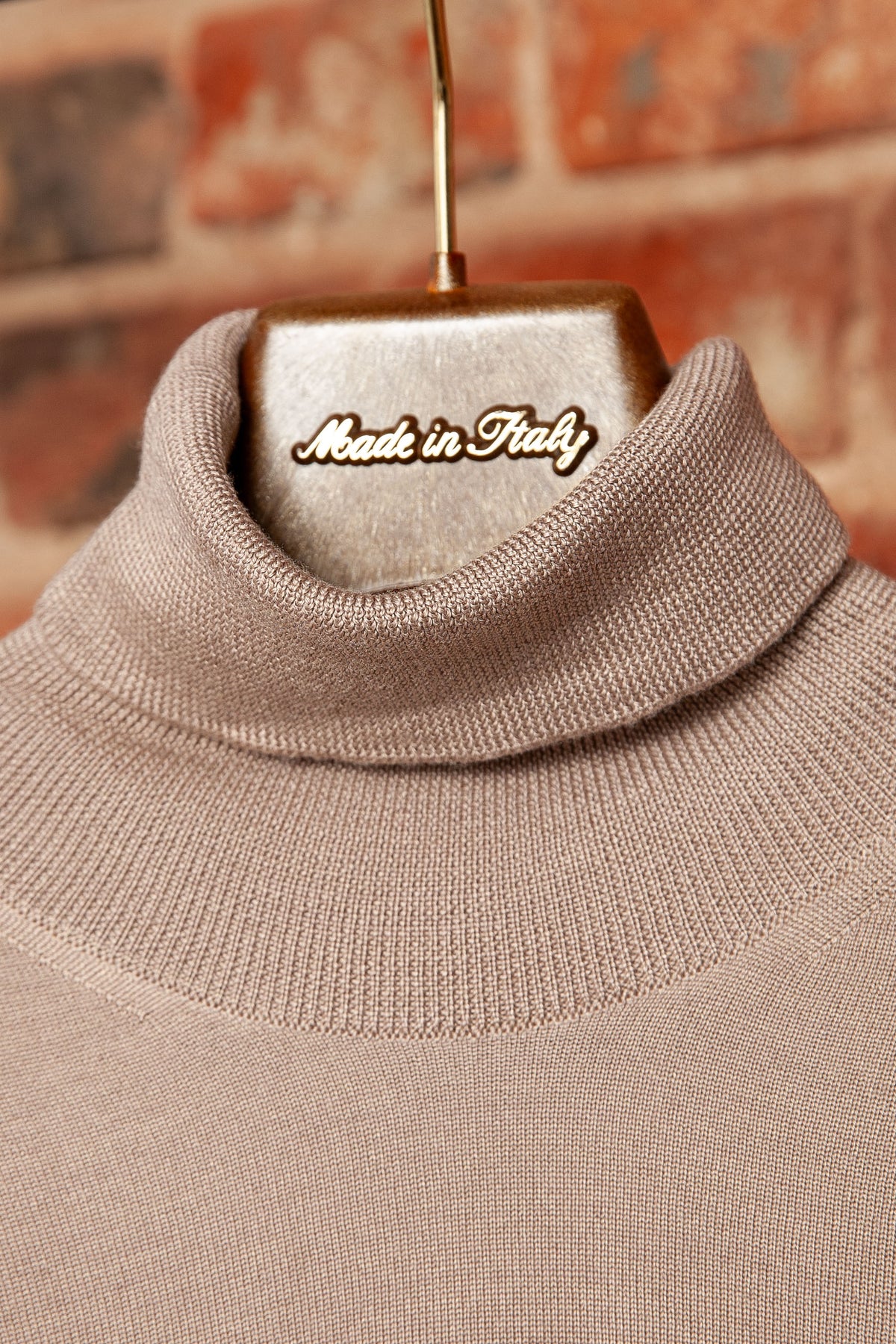 Sweter z Golfem Camelowy - Wełna Merino + Jedwab