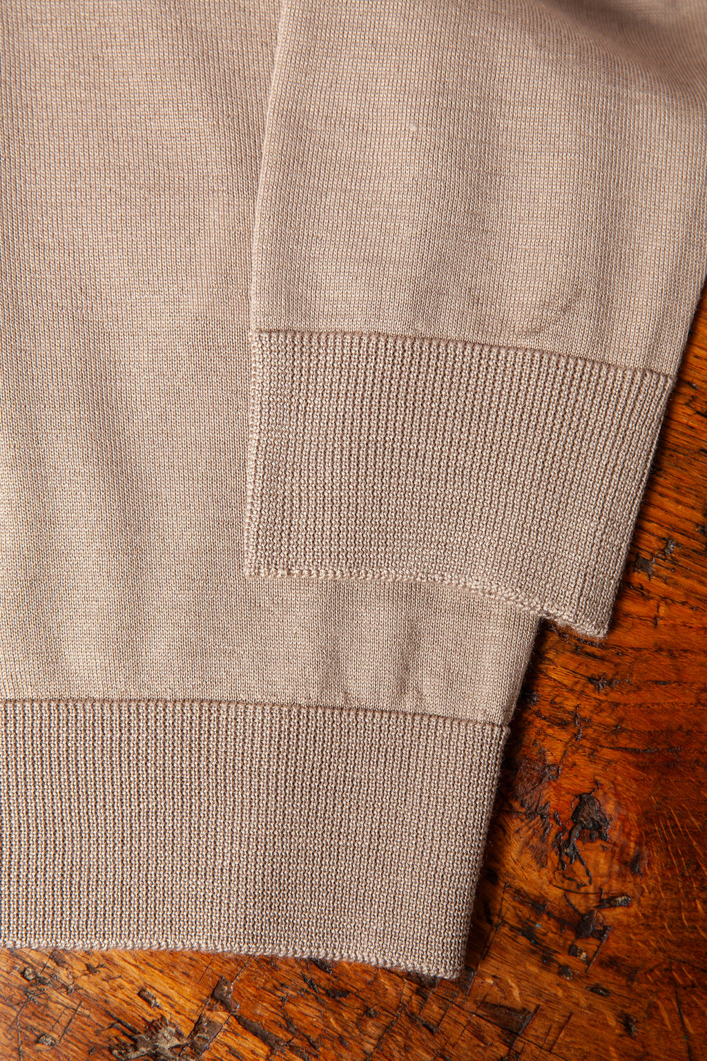 Sweter z Golfem Camelowy - Wełna Merino + Jedwab
