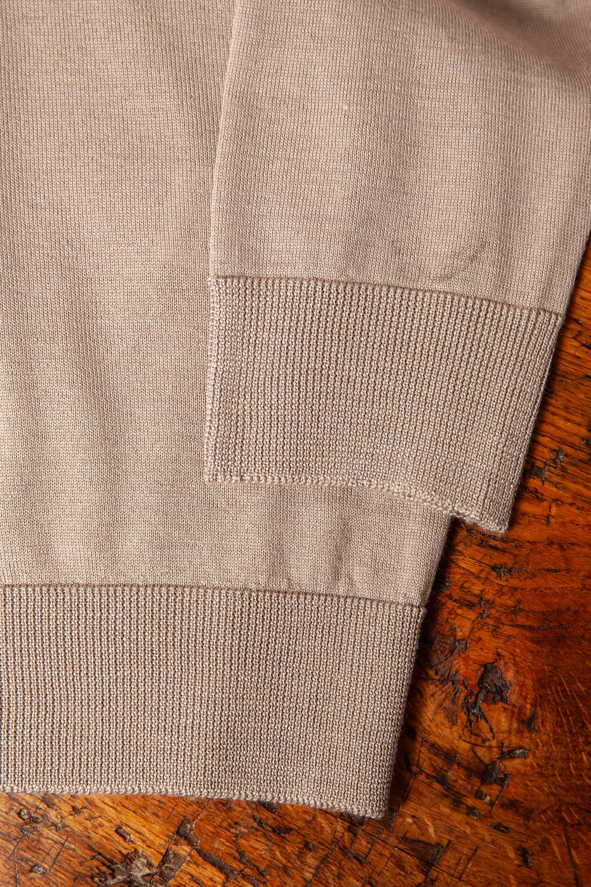 Sweter z Golfem Camelowy - Wełna Merino + Jedwab